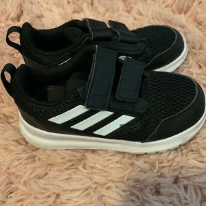 Toddler boys black and white addidas